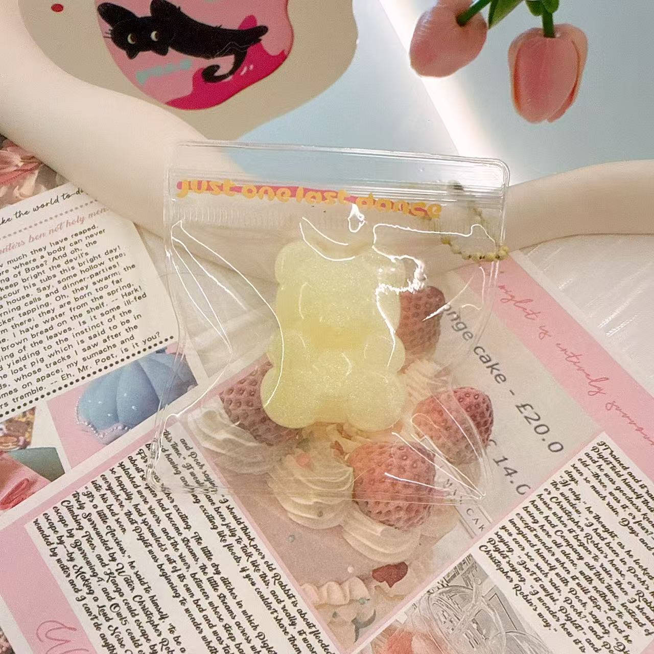 透明パール光沢 くまスクイーズ（食品級シリコン・ストレス解消・ゆっくり戻る・トレンド玩具ストラップ）【全店5,000円以上で送料無料】