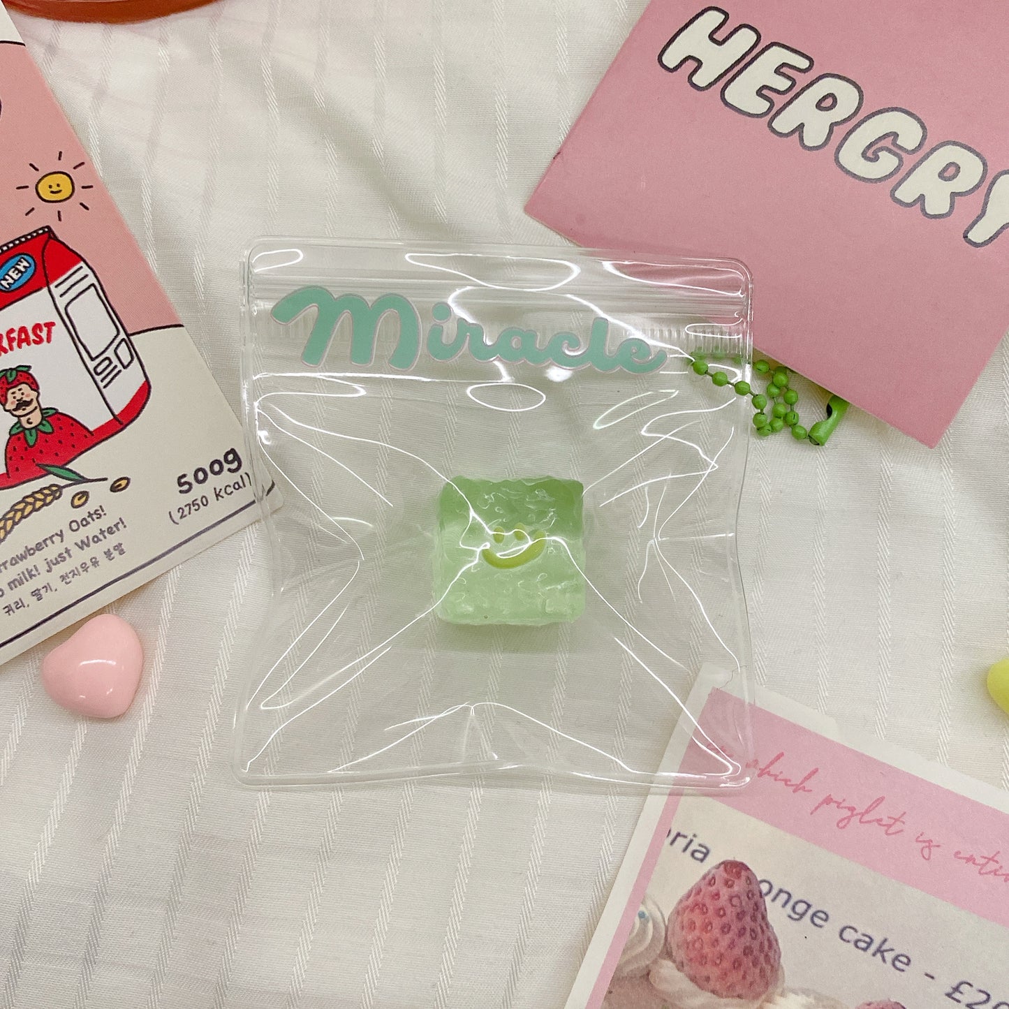 透明レインボー氷ブロック 食品グレードのシリコン製 ぷにぷにストレス解消玩具 ゆっくり戻る回弾 おしゃれなトレンドグッズ・ストラップ【全店5,000円以上で送料無料】