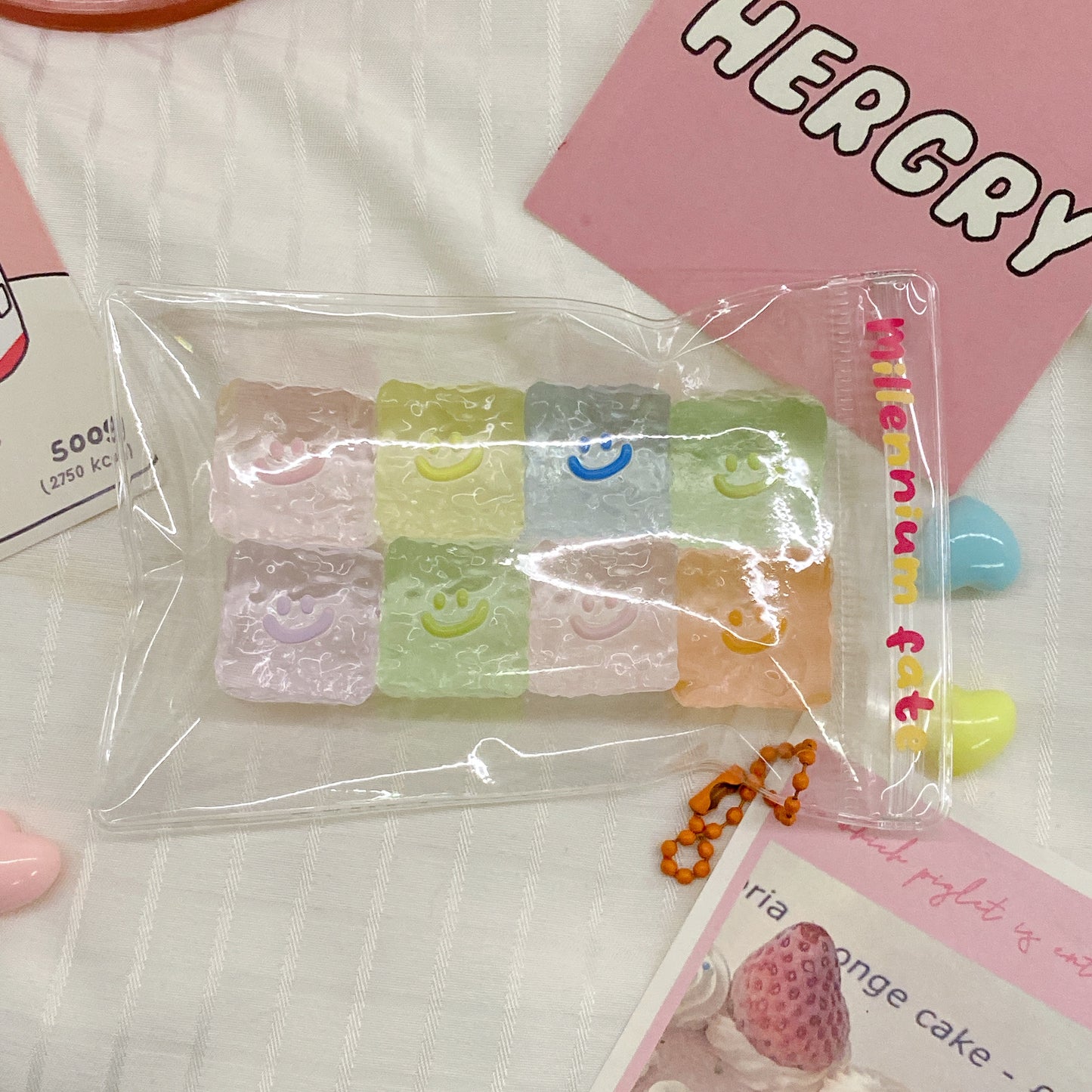 透明レインボー氷ブロック 食品グレードのシリコン製 ぷにぷにストレス解消玩具 ゆっくり戻る回弾 おしゃれなトレンドグッズ・ストラップ【全店5,000円以上で送料無料】