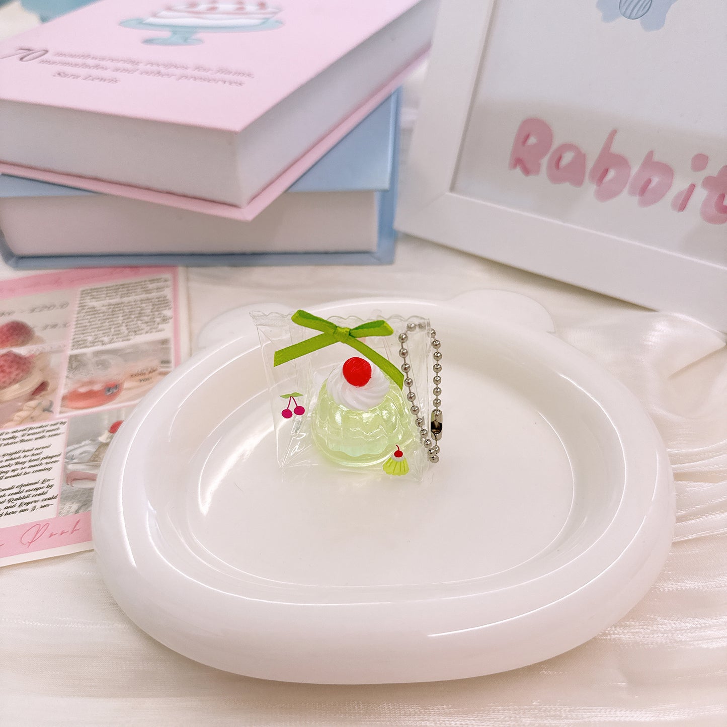クリアカラー ミニプリンケーキ スクイーズ 手作り 食品グレードシリコン ストレス解消スローリバウンド キーホルダー【全店5,000円以上で送料無料】
